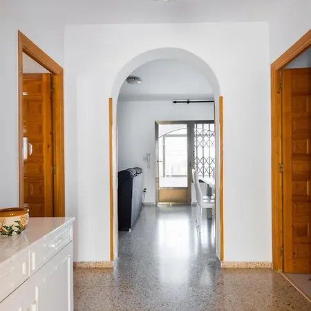 Andres - Plusholidays 칼페