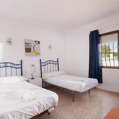 Andres - Plusholidays *